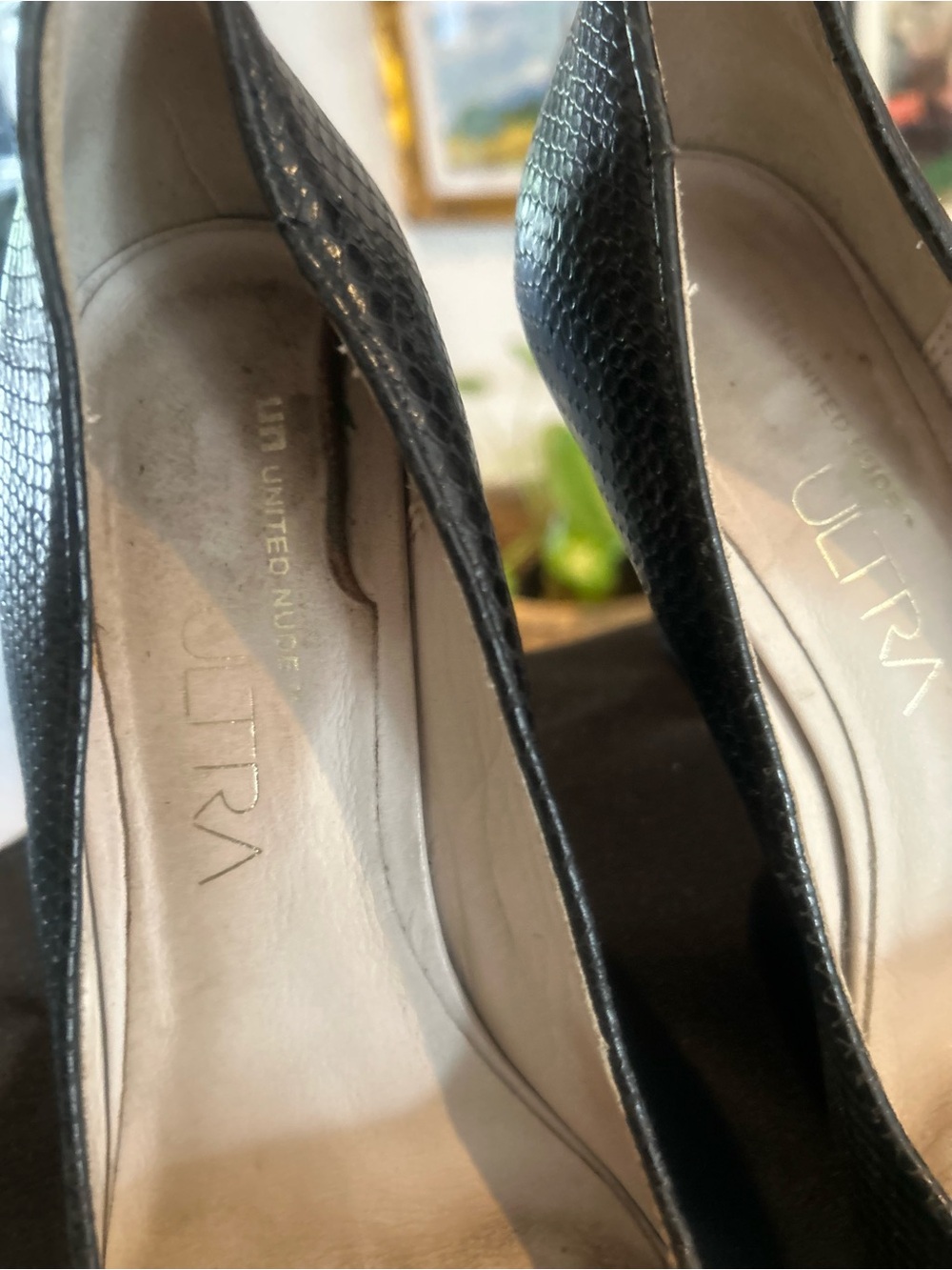United Nude Black Textured Block Heel Pumps - Picture 3 of 5